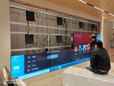 尚品宅配家居馆液晶拼接屏完成